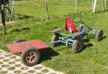 Actief buitenspelen wordt leuker met skelters als speelgoed voor kinderen