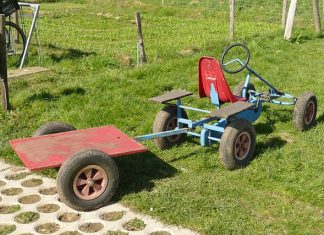 Actief buitenspelen wordt leuker met skelters als speelgoed voor kinderen